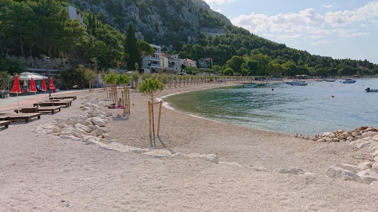 Apartment Sreta Омиш Экстерьер фото